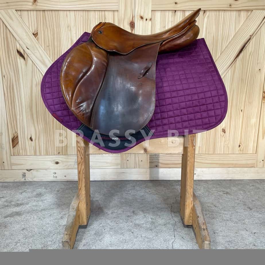 17.5" Stubben Siegfried CS Close Contact Saddle