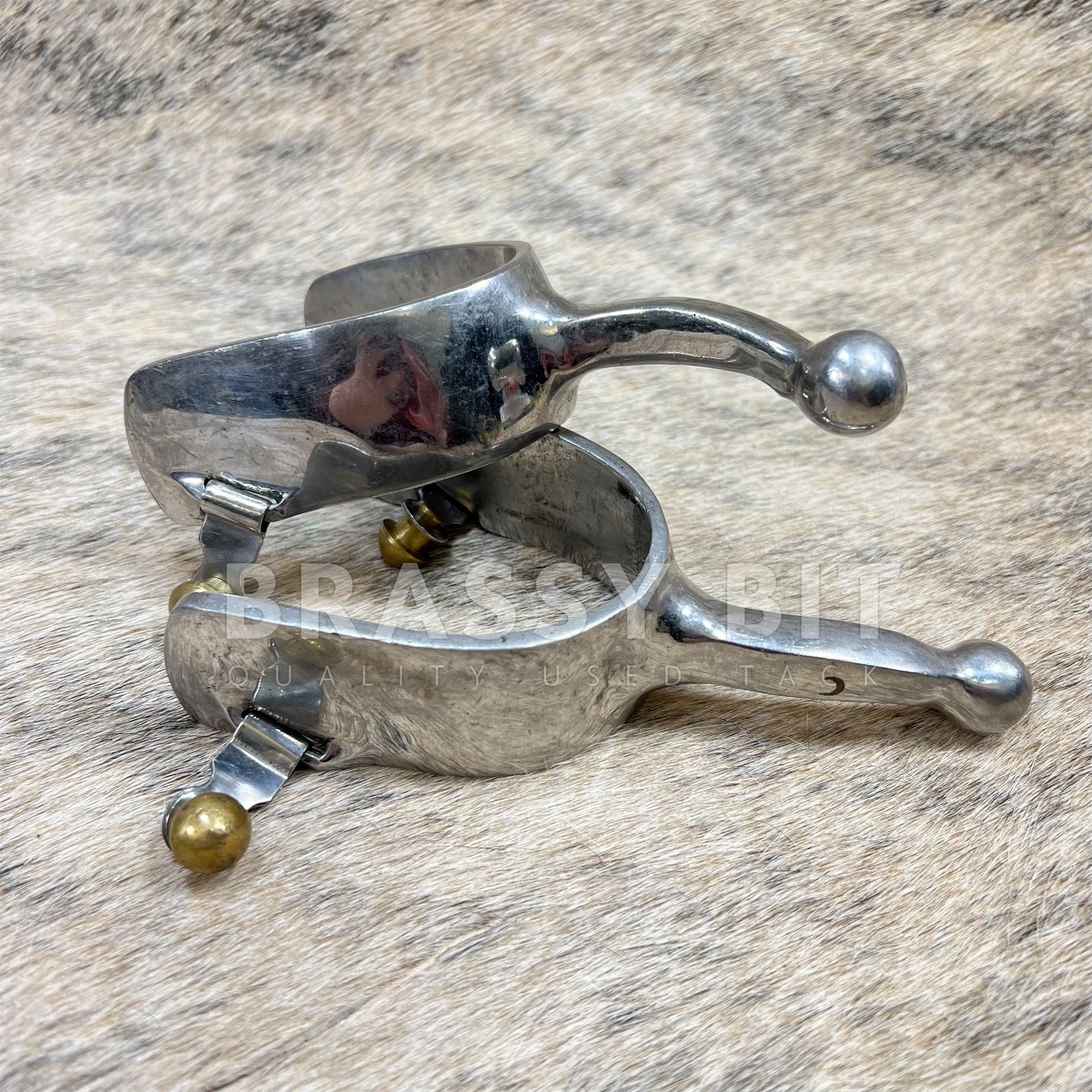 Mens Angled Long Neck Ball Spurs