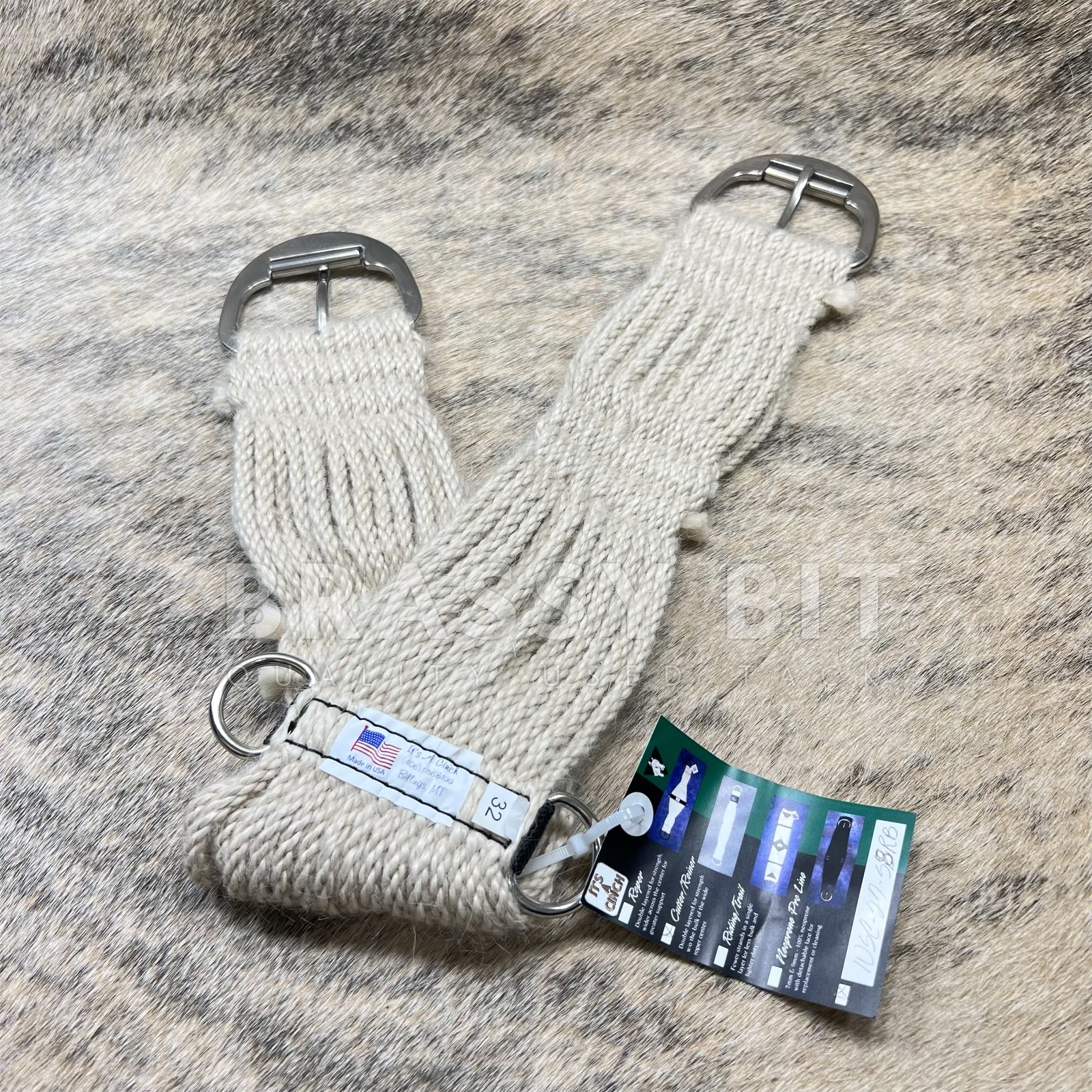 32" It's A Cinch Brand Mohair Cinch