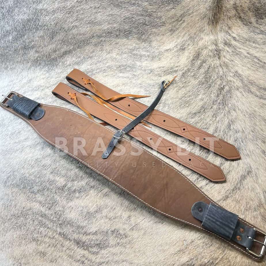 35″ Heavy Back Cinch w/ Rigging – Brassy Bit Tack