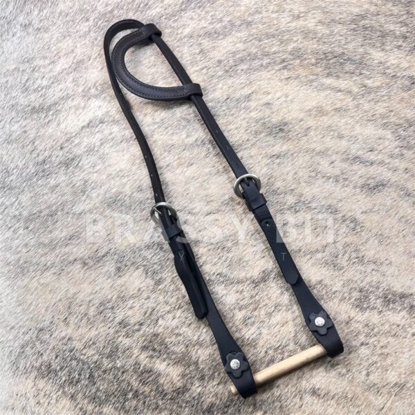 Weaver One Ear Headstall w/ Spur Rowel Conchos
