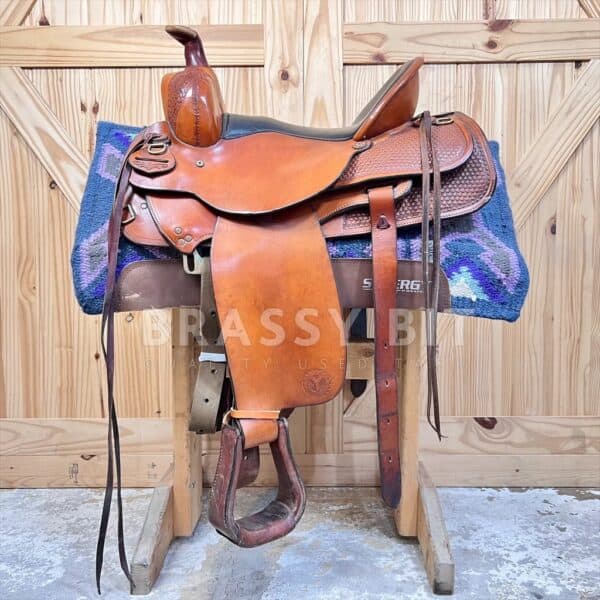 15.5" Circle Y Wood Tree Park and Trail Saddle