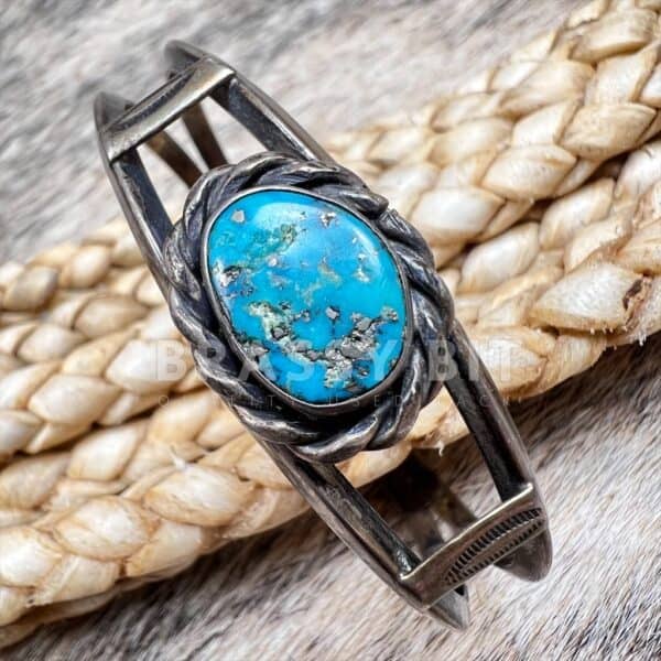 Vintage Native American Sterling Silver & Turquoise Cuff Bracelet